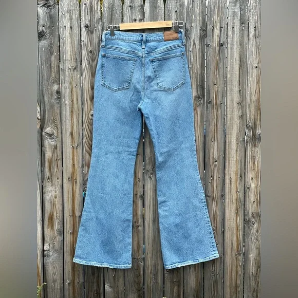 Madewell The Perfect Vintage Flare Jeans - Picture 15 of 16